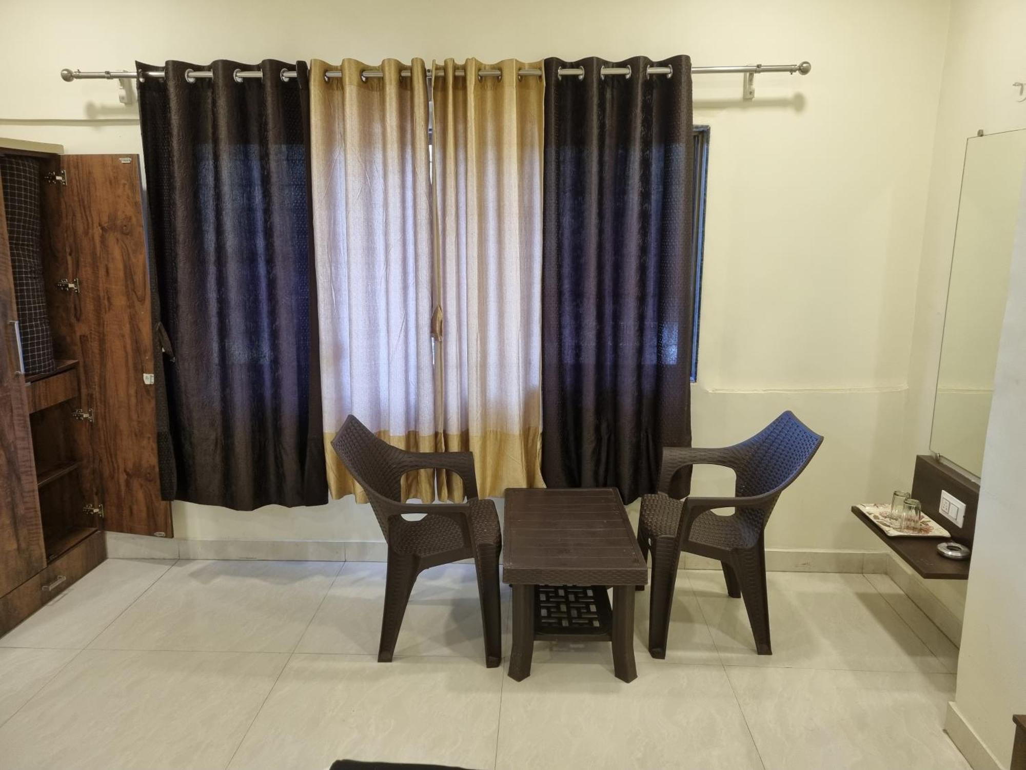 The Living Space Lonavala Exterior foto